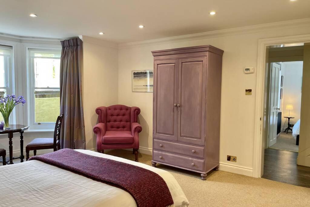 Lavender Apartment - Spacious Apartment Close To The Beach Deal Eksteriør billede